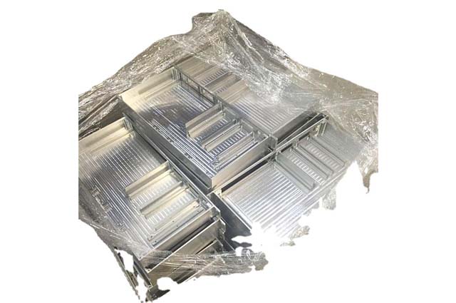 液體N,N-二甲基二丙基三胺 DMAPAPA CAS No:10563-29-8，易于與多元醇混合，催化活性穩定可靠